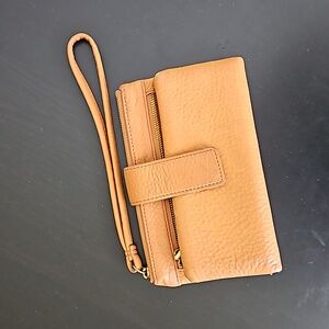 Hobo Milo Wristlet Wallet